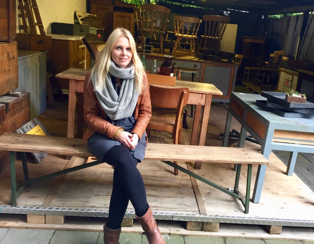 44EFE3A3-81B5-412F-B637-8D2E8843C02A