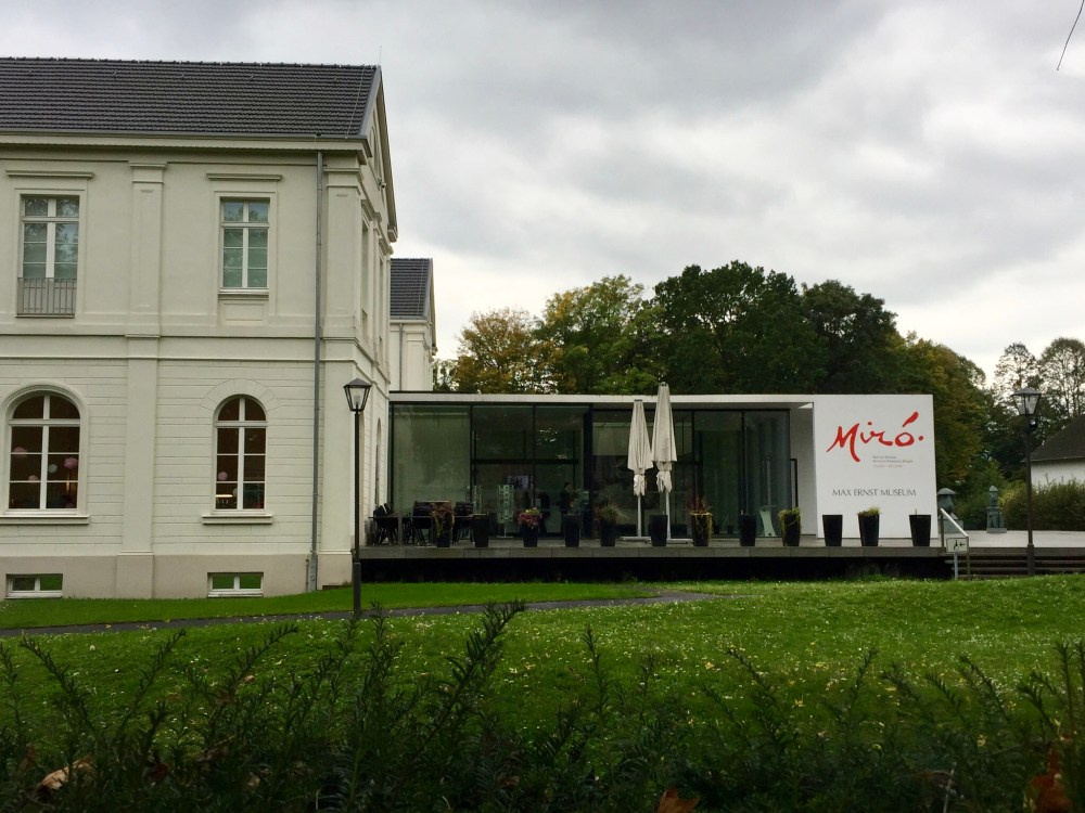 6CD26A49-AA2B-4675-8F76-41FD1A48BCEB