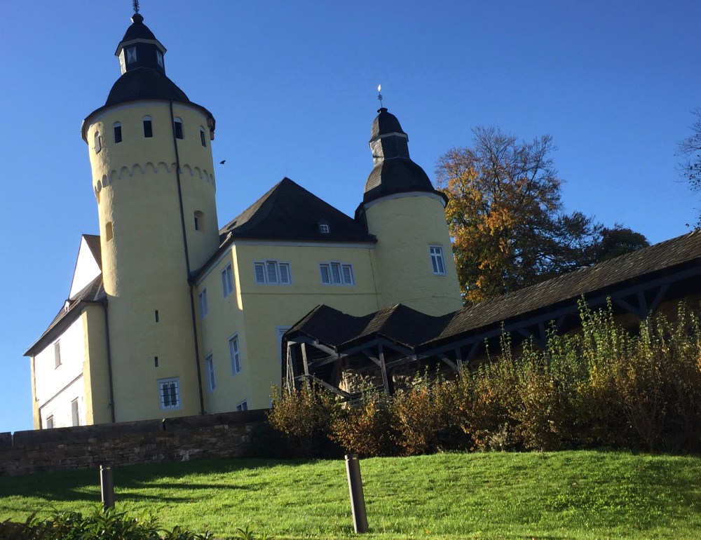 EE0D80BE-0573-4500-BF69-60D3DC135F29