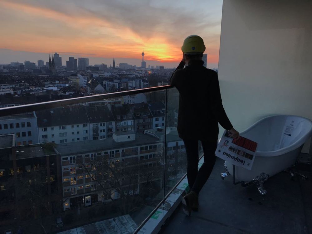 5B38D2D2-52AC-4A01-9D16-BE9BACA6CF73