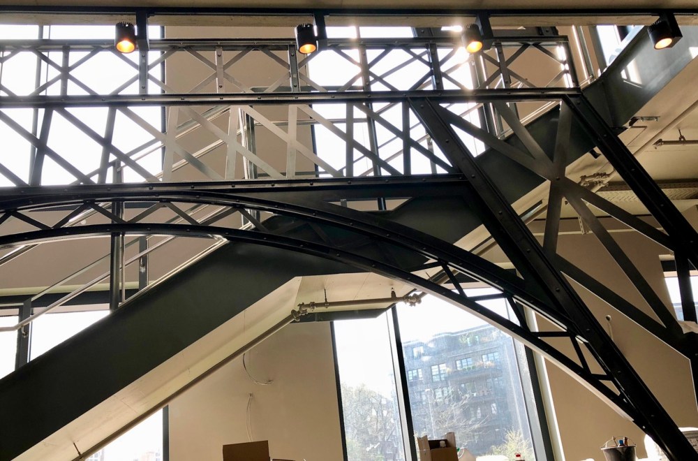 8D92152E-EA44-49E4-8667-7D646BB3769A