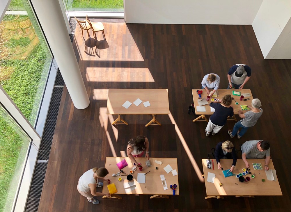 E7982068-46A6-45AE-B5BE-0C90B5ED3A02