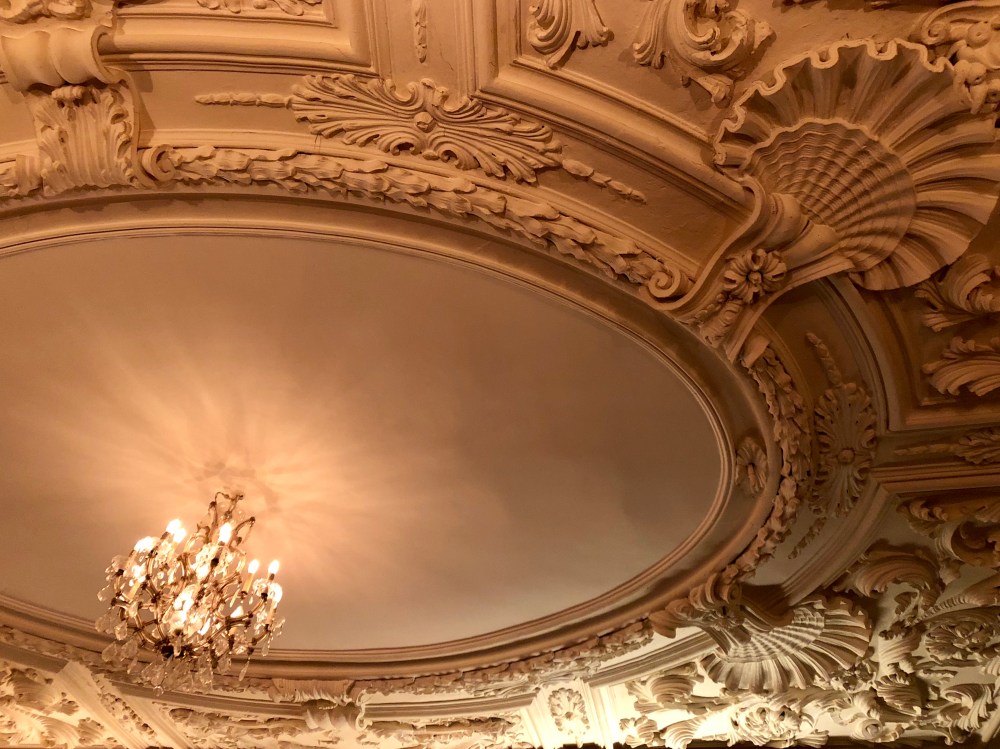 E9E91E41-E876-4D20-AD70-1D5501A729F7