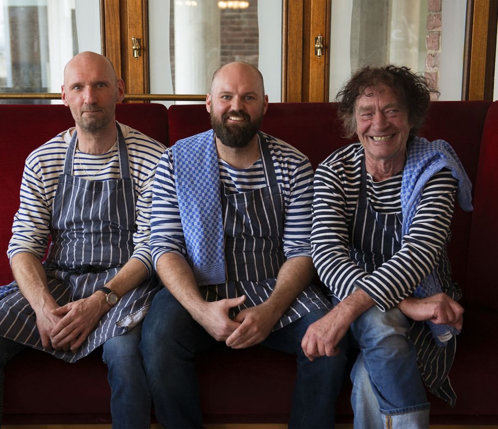 35227930_450693225393066_7630044057435111424_o