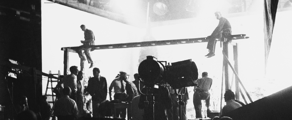 csm_neues-sehen_F529_048_960x397_1cbc14e022