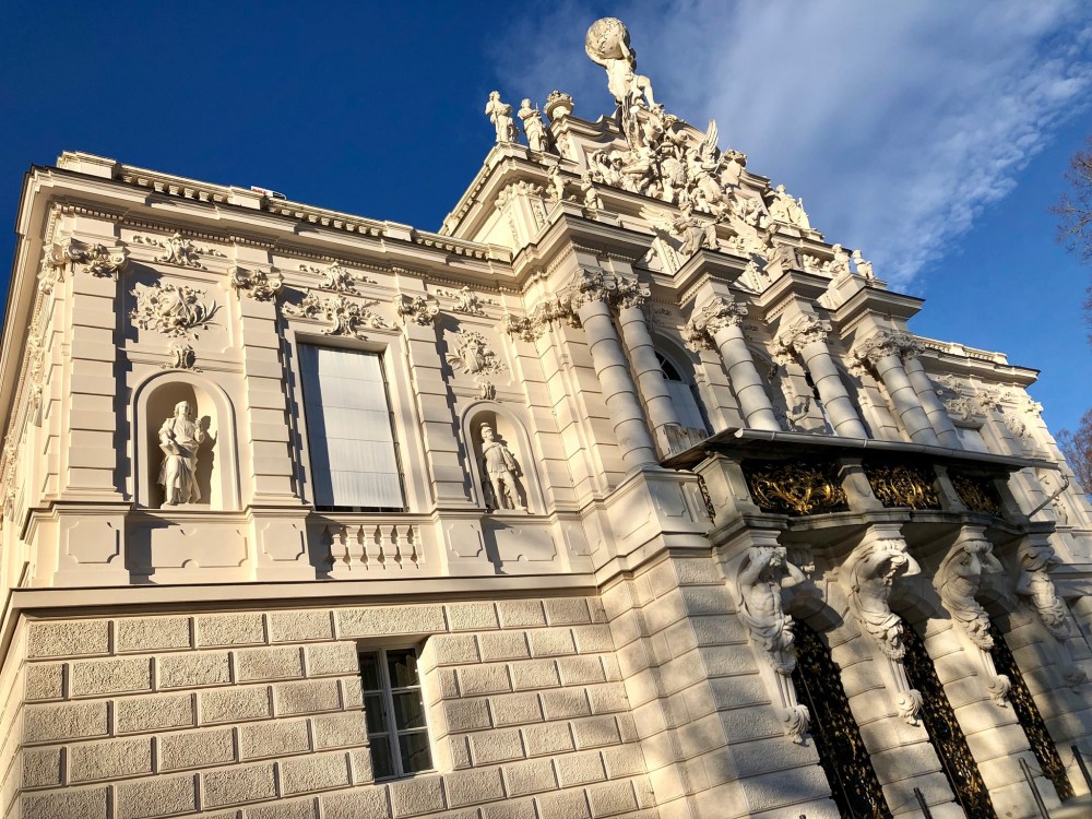 963F034E-8707-4B19-A475-3BC26EF8050F