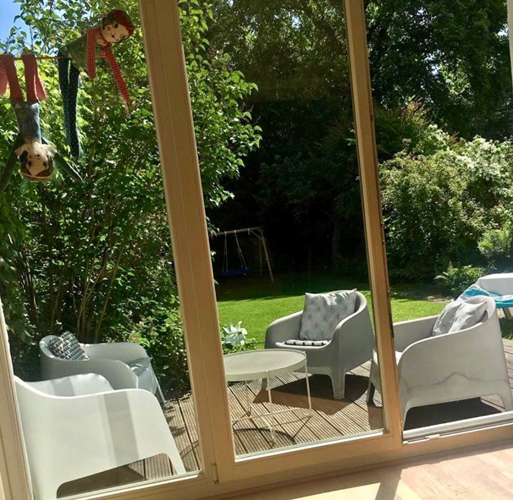 439501FB-9AAF-460D-862B-2928AA216426