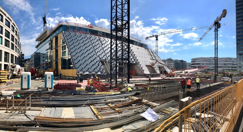 1D363BEA-7C4F-4603-8B0D-AA257AC294AD