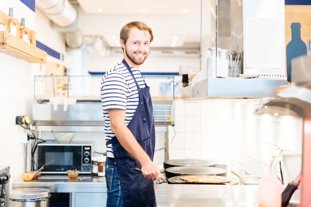 F4D47649-1F6C-42F9-89F9-D68496C6C84A