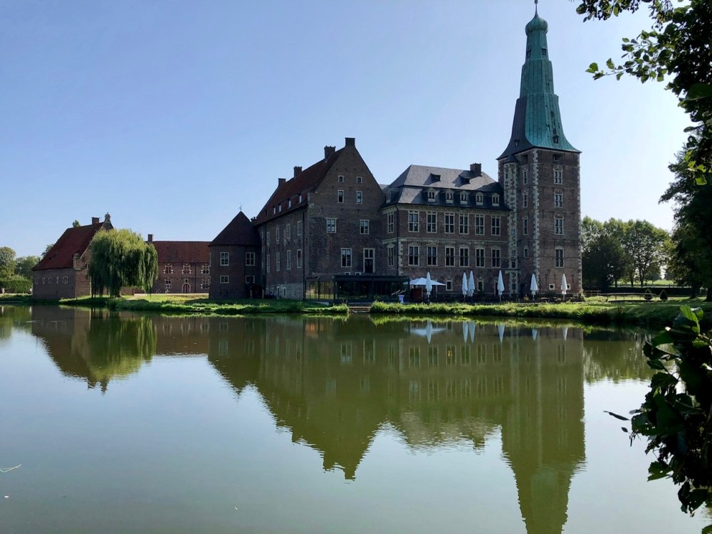 A183FF90-C8C9-4377-A7D6-954AB7641AB2