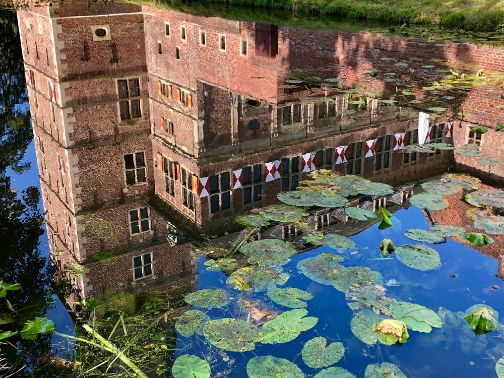 DCA19BB5-F6C9-48F6-8ACD-E32BB2EF8D1B