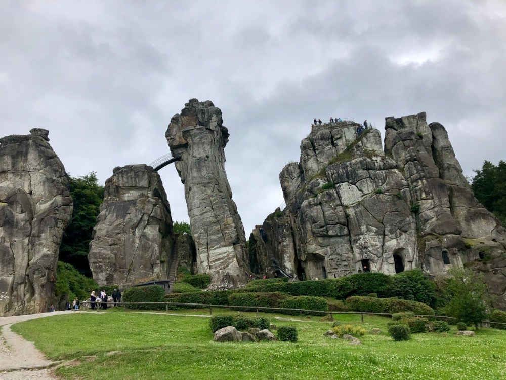 4ED3C82F-F9C0-4F2D-ACFC-E8A0D57E12B6